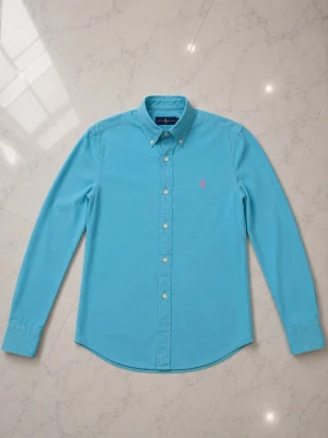 Skjorta - Ralph Lauren  - Skick 8/10. Inga defekter och i storlek S. Perfekt nu inför sommaren🔥