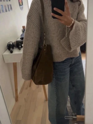 Stickad tröja gina - Söt stickad tröja från Gina Tricot i storlek S! Mycket bra skick😋😋