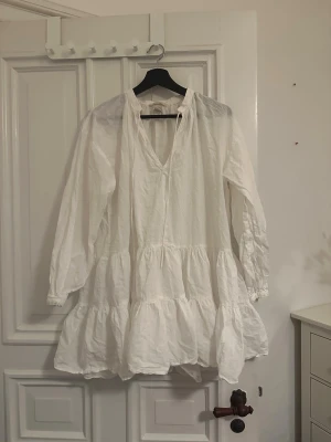 tunika/klänning - oversize, sparsamt använd 