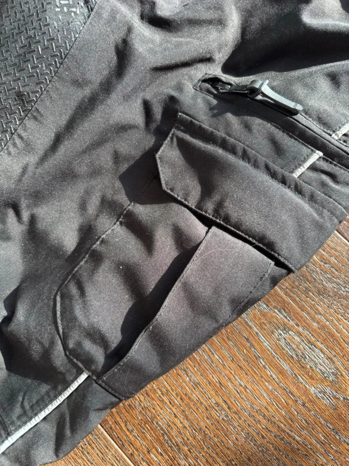 Svarta täckbyxor med fickor - 2