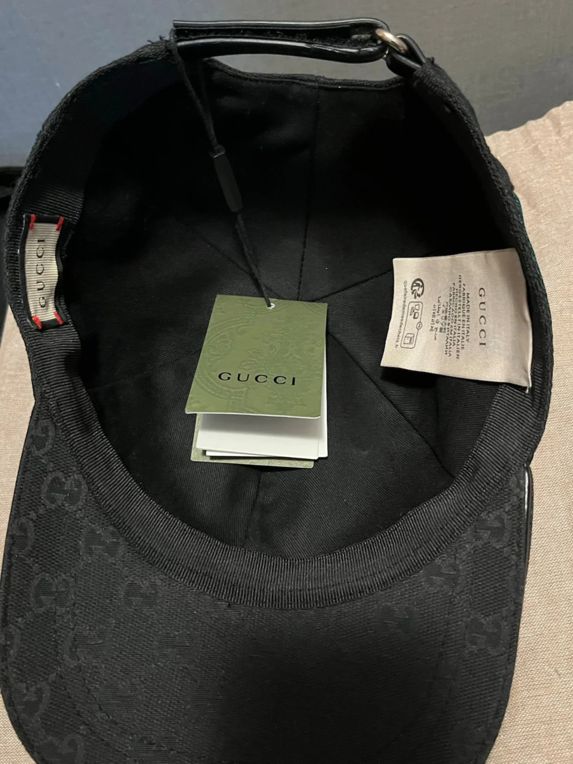 Svart keps från Gucci - 2