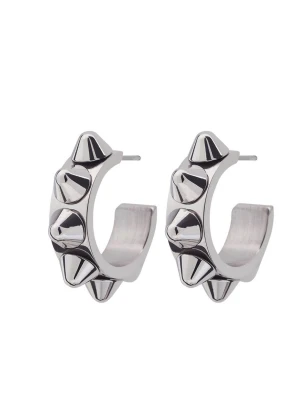 silver hoops - säljer ett par silver hoops från edblad då dem inte används. pris kan diskuteras. 