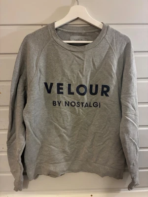 Tjocktröjan,  - Tjocktröja från Velour 