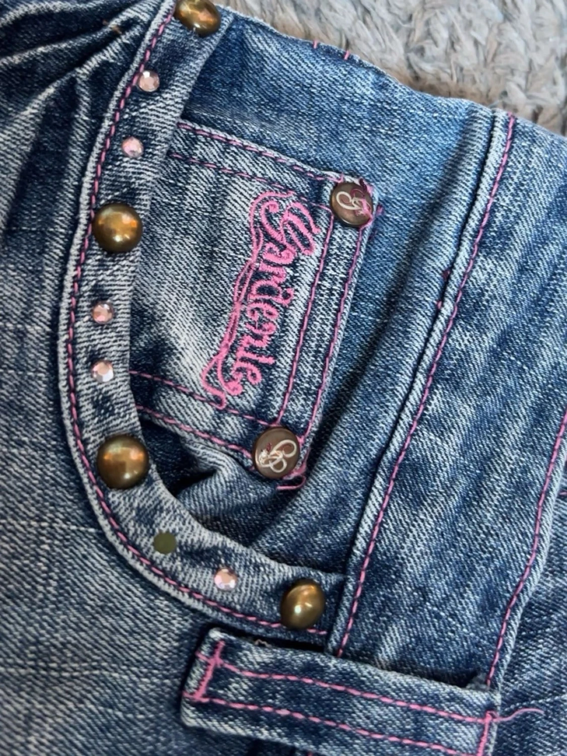 Whimsy söta shorts med detaljer - 4