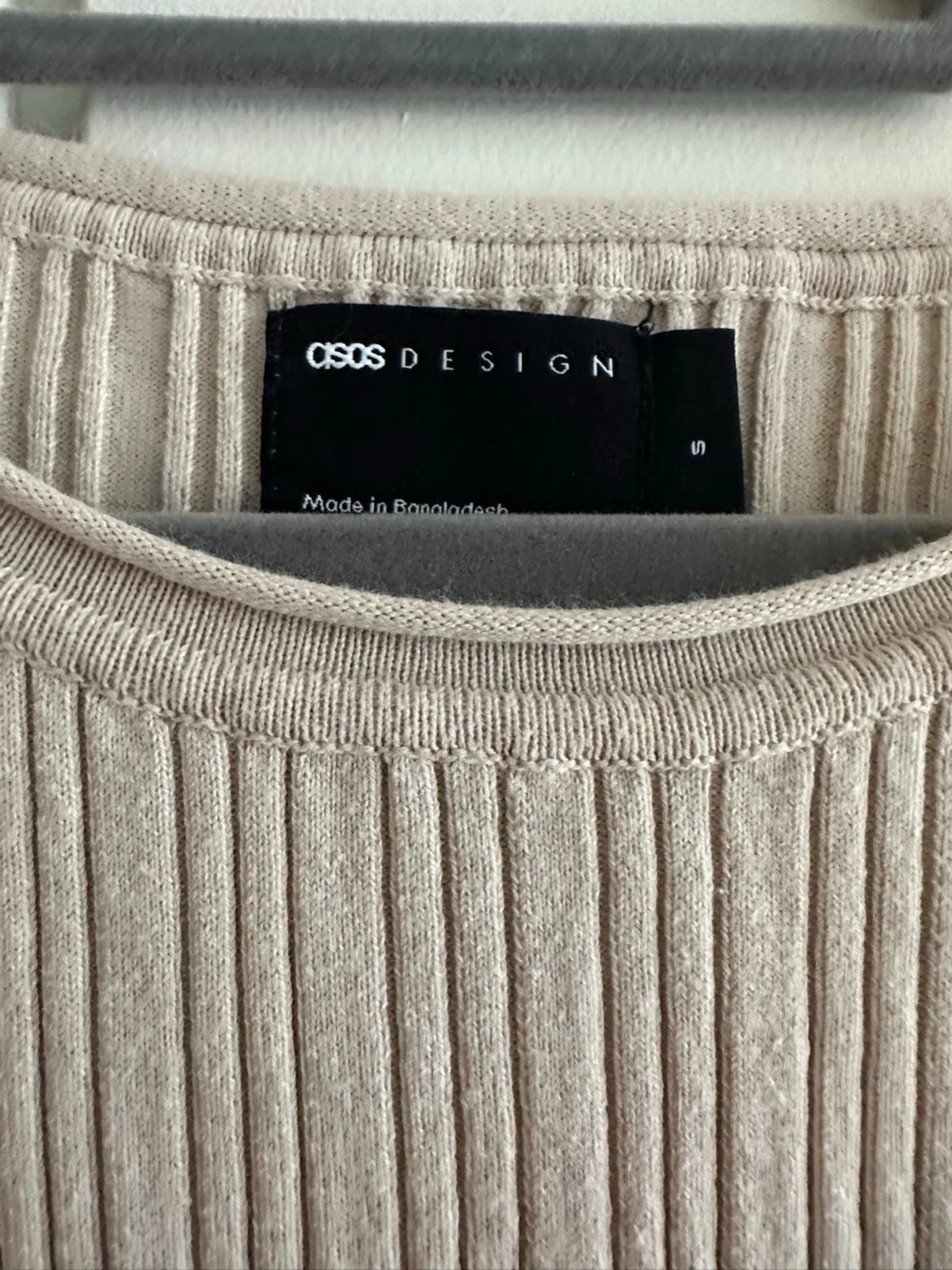Beige ribbad långklänning - 3