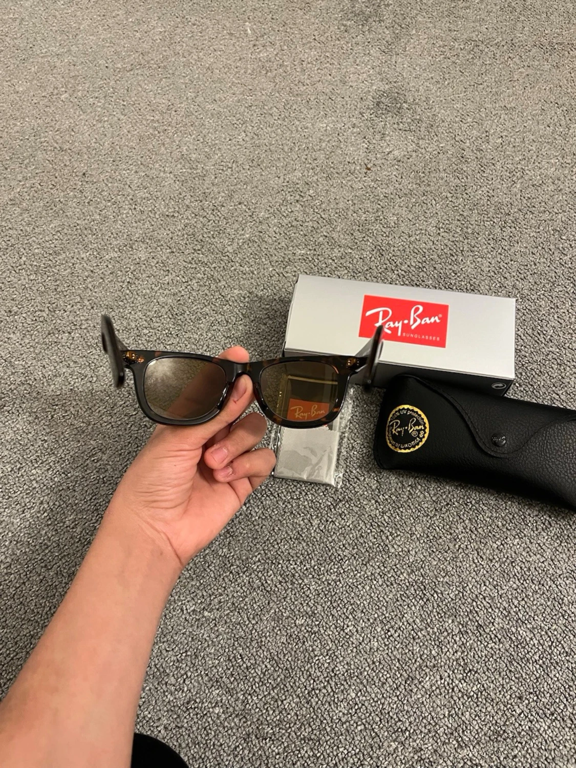 Ray-Ban Wayfarer brunmelerade solglasögon - 1