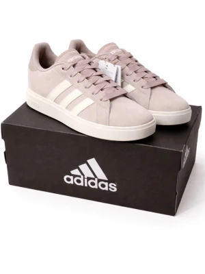 Adidas Grand Court Base 00s Beige Suede – Size 42 – New - Adidas Grand Court Base 00s sneakers.  • Size 42   • Beige color   • Natural suede upper   • Brand new with box and tags   • Classic Adidas 3-stripe design    Perfect everyday sneakers, easy to style with jeans or casual outfits.  Condition: New / never worn.