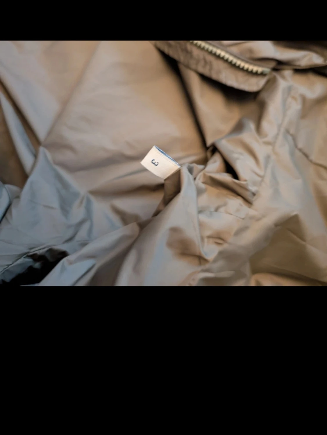 Olivgrön Moncler vindjacka - 2
