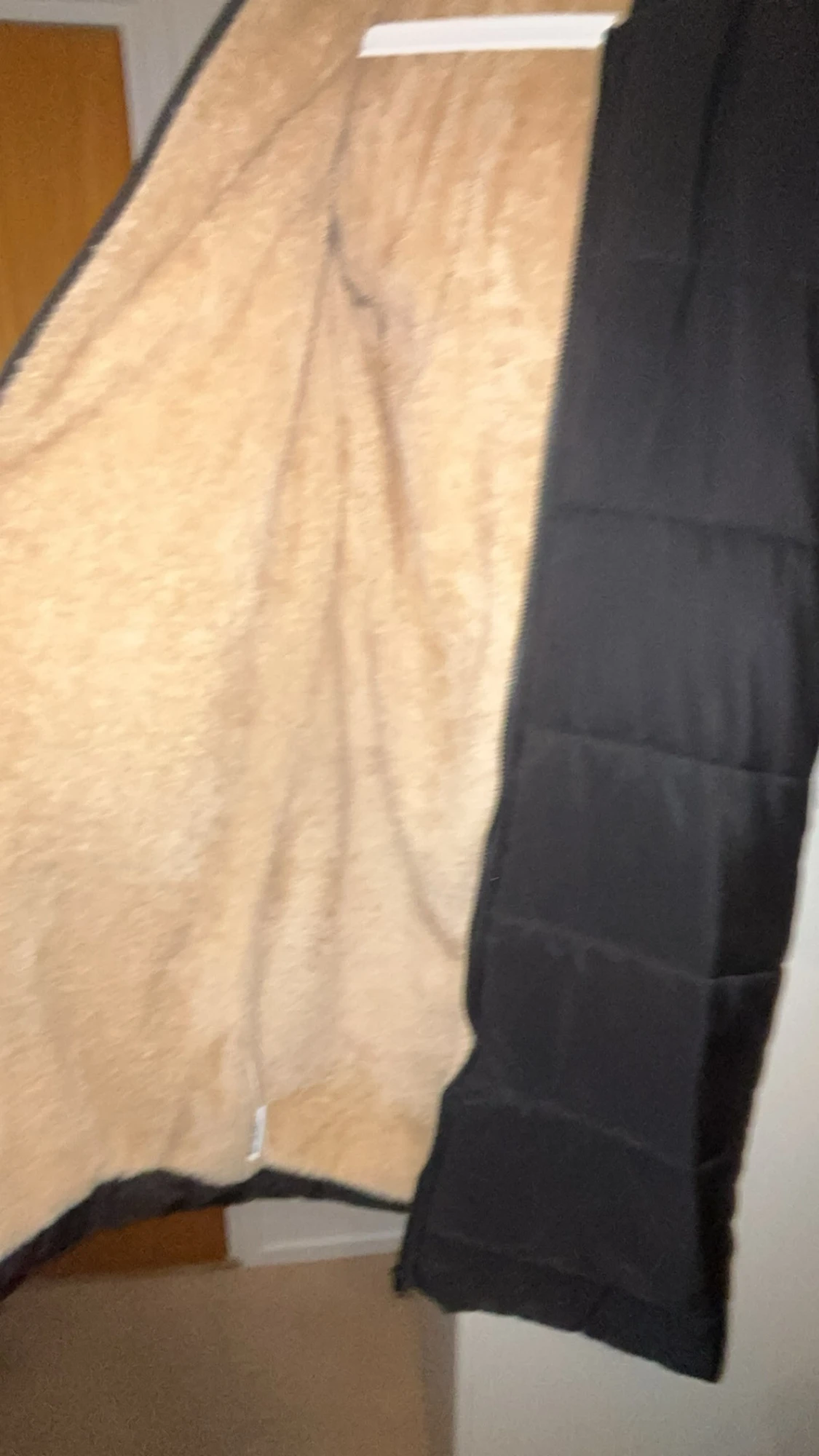 Svart lång dunjacka med huva - 2