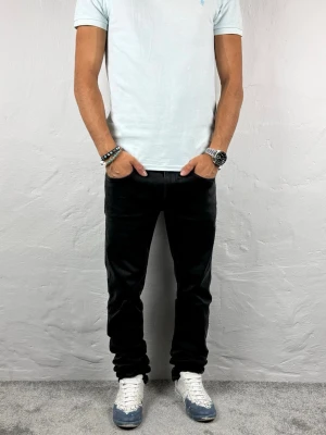 Replay jeans  - Ett par riktigt snygga jeans från Replay i storlek W31 L34 i modellen Anbbas 