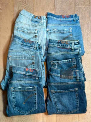 Dondup George jeans bulk 6x - 6x Dondup George jeans. Storlekar W28-W34