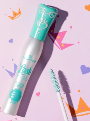 Essence Lash Princess Mascara Primer - Essence Lash Princess Mascara Primer i en snygg vit och mintgrön tub med dekorativa detaljer. Primern har en klassisk borste och ger extra längd och volym till fransarna. Perfekt för att boosta din mascara och få ett fylligare resultat.