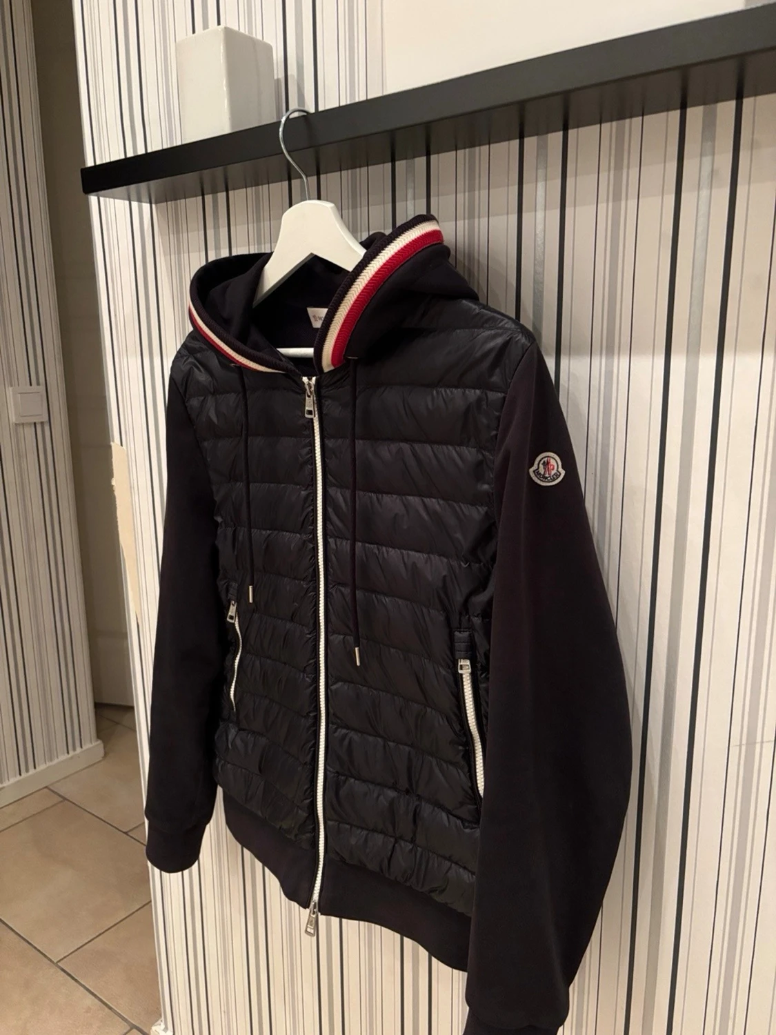 Svart cardigan från Moncler