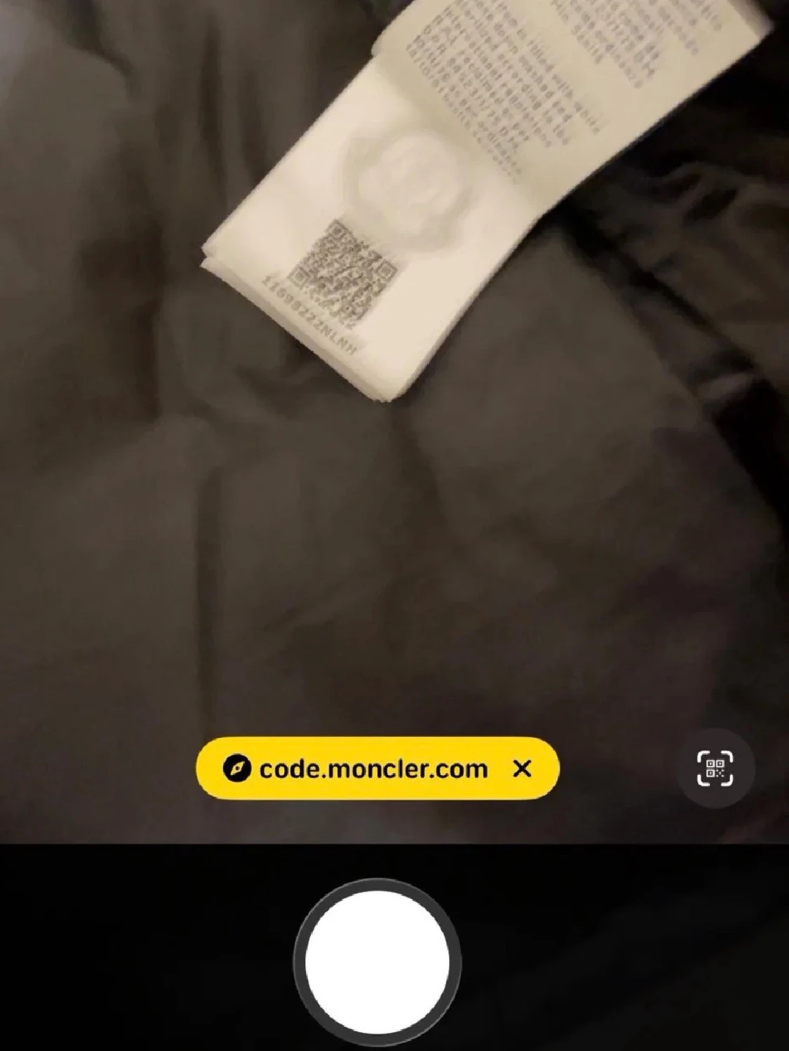 Moncler puffer - 4
