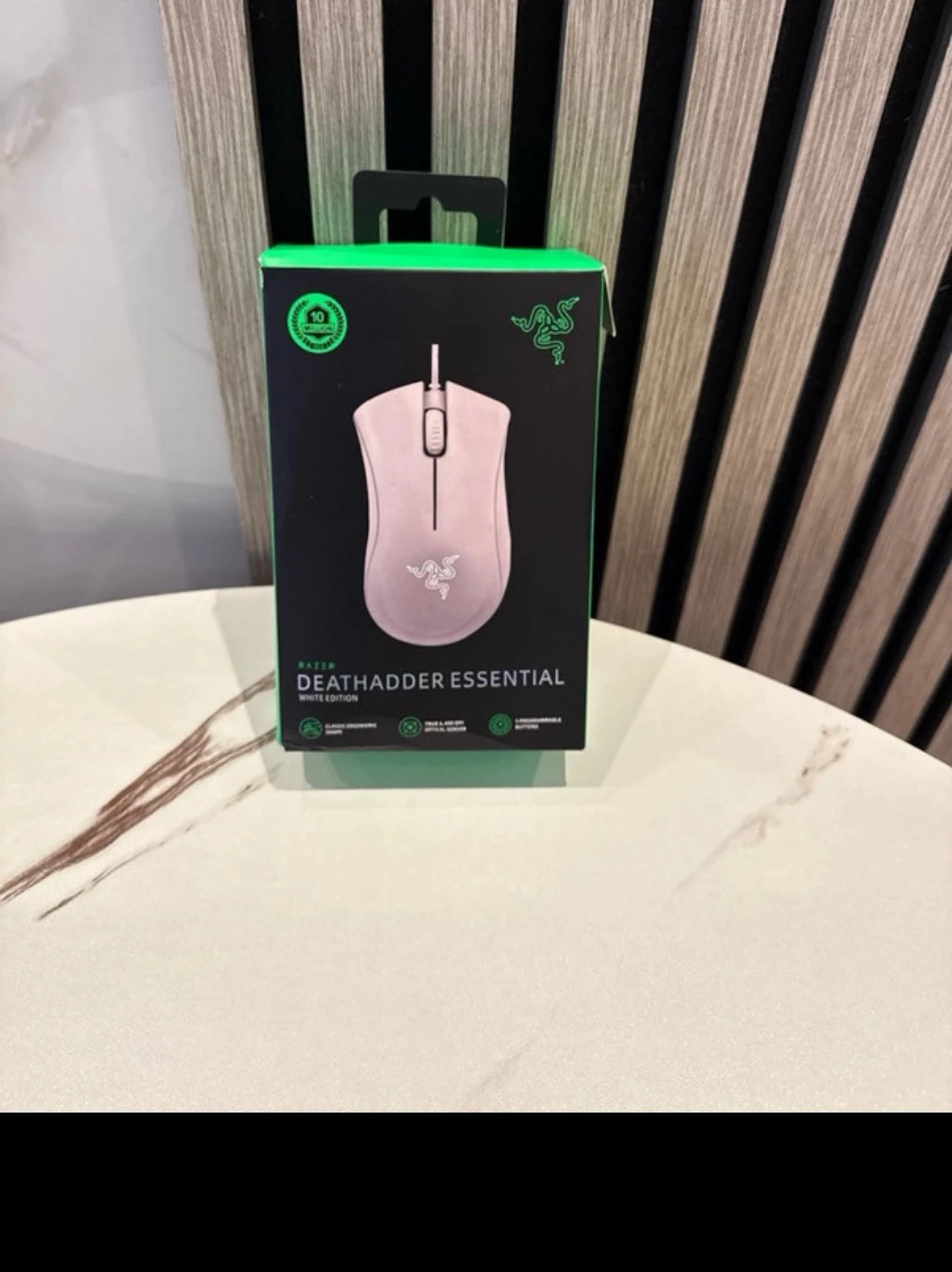 Razer DeathAdder Essential White Edition