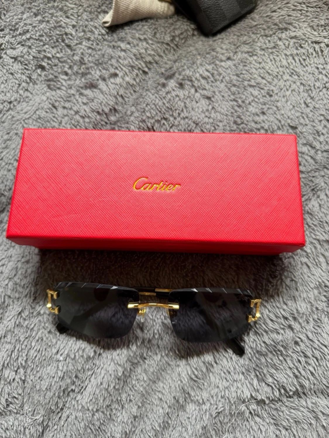 Carter black sunglasses