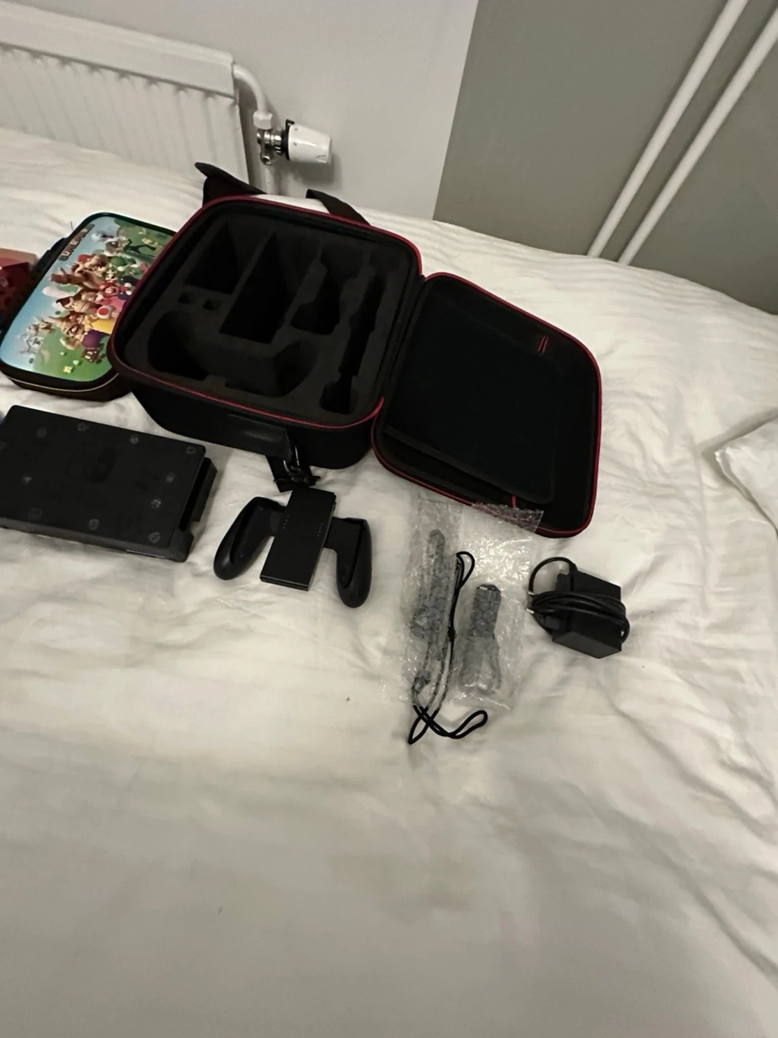 Nintendo Switch Fortnite Edition med tillbehör - 4