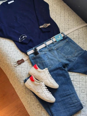 Philippe model skor - Tja! Säljer ett par riktigt snygga Philippe- modeller som jag älskar men måste tyvärr sälja dem då de inte passar mig längre! De är i bra skick och ser bra ut med alla sorters kläder! skick 7,5/10 - (storlek 41)  OBS - Priset är INTE hugget i stenen