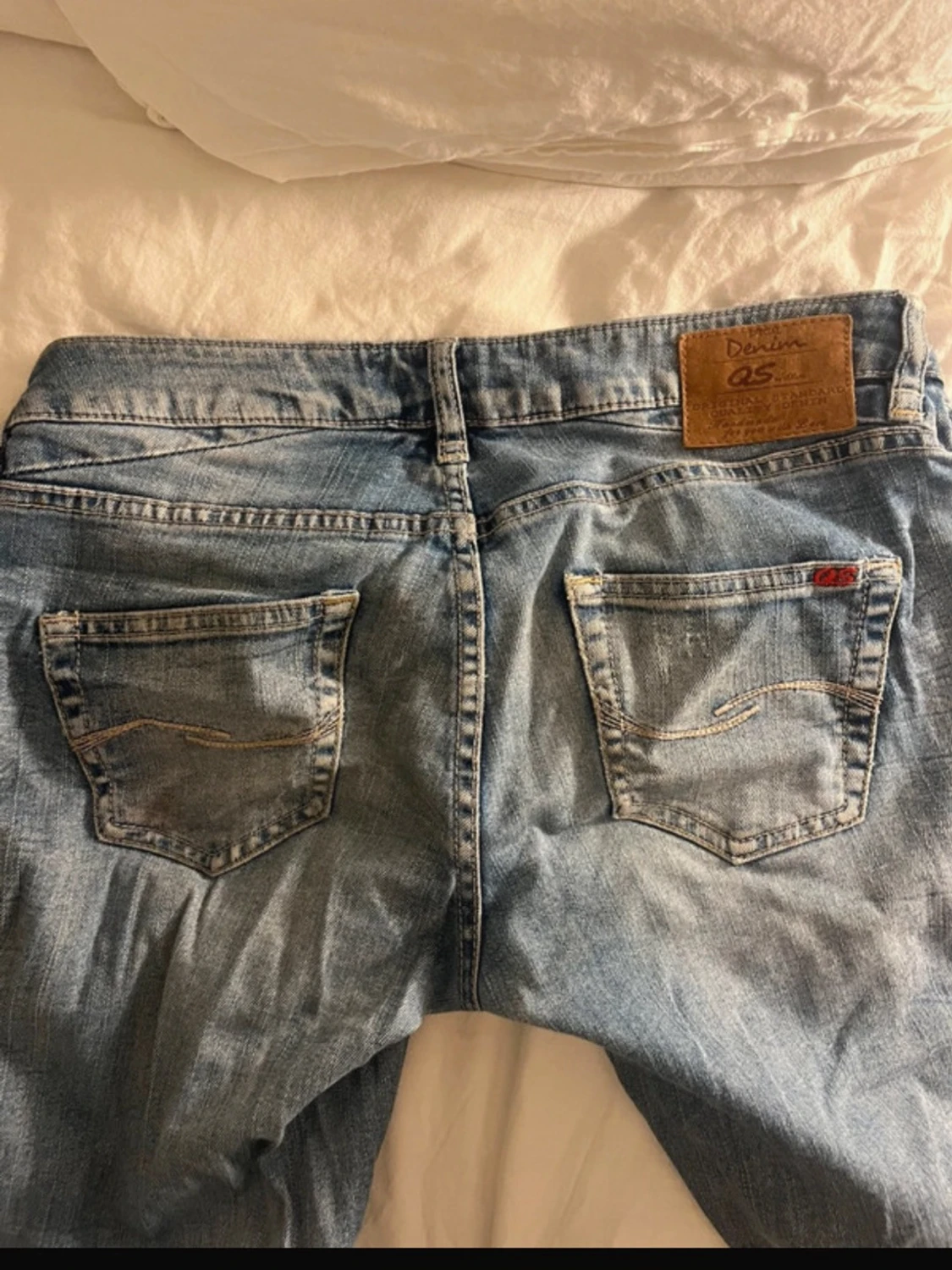 Lågmidjade jeans - 1