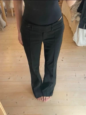 Lågmidjade kostymbyxor  - SÅ snygga