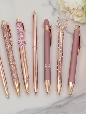 Rose Golden ball pen 8 pcs/set - Wanted to sell beautiful 8 pcs/set ball pen.  Never used, fully new  Shipping same day if you order before 12:00  You can pick up as well from SVALÖV