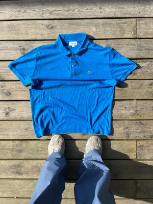 Lacoste pike - Chill Lacoste pike. Utmärkt för sommaren nyskick