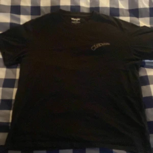 Skit fet wrangler tröja - Storlek S, köpte för typ 2 år sedan men använder typ aldrig längre men det ändå