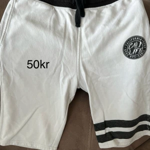 Shorts mjuka HM  - Mjuka shorts i fint skick från HM