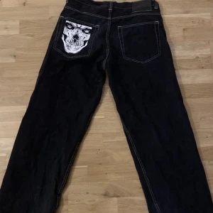 Baggy jeans - För nån som skulle köpa