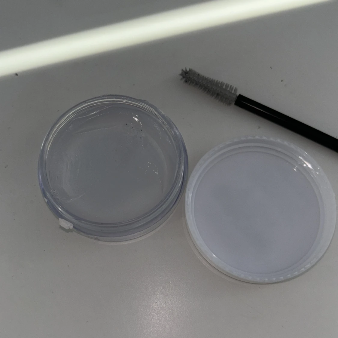 Ögonbryns gel  - 91