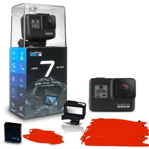GoPro Hero7 Black - Gopro Hero7 Black som jag fick i julklapp för 5 år sen (tror jag). Boxen är skadat efter att ha öppnat den men går att tejpa ihop. Ingen laddare ingår. Allt som är på bilden ingår. Kommer rensa allt material på gopron innan den säljs! 