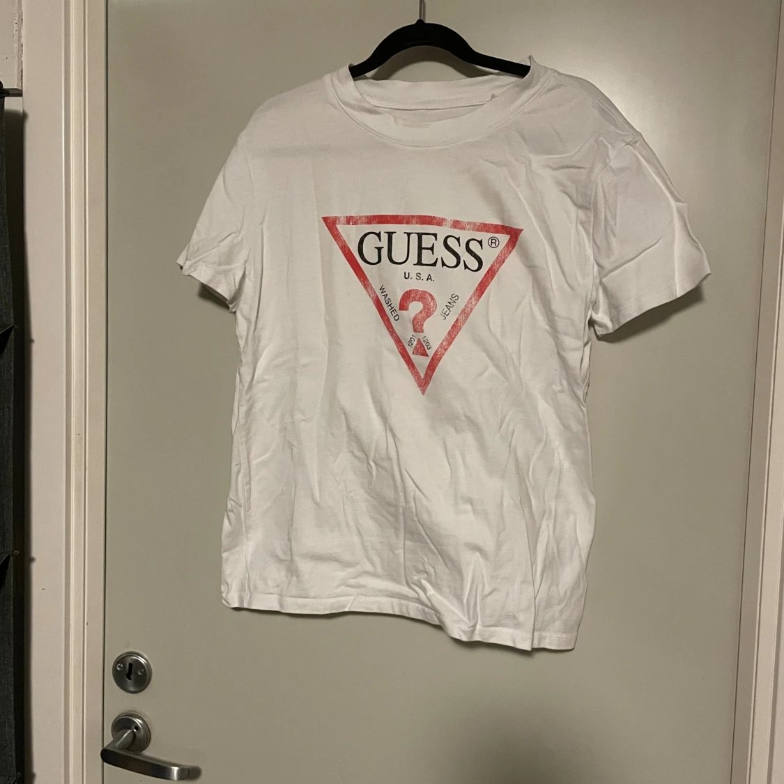 Guess Tshirt  - 91