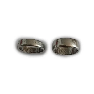 2st RINGAR silver - 2st RINGAR silver. nyskick- aldrig använda. möts upp i linköping, mjölby, skövde- postar även ofc ☆ DMa för fler frågor