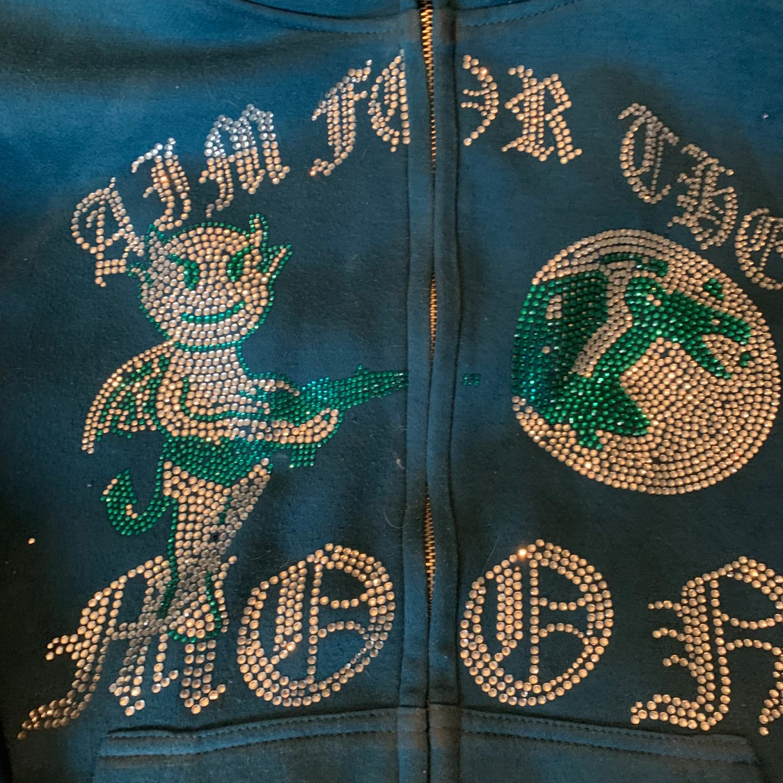 Aim for the moon hoodie - 90