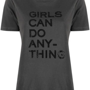 zadig t shirt - jöttefin t shirt från zadig et voltaire som är helt o använd! är lite stor så kommer inte till användning❣️❣️ köpt på zadig butiken för ett pr sedan för 1500 tror jag ovh jag byter gärna mot nåt!❣️❣️ strl : s? står ej