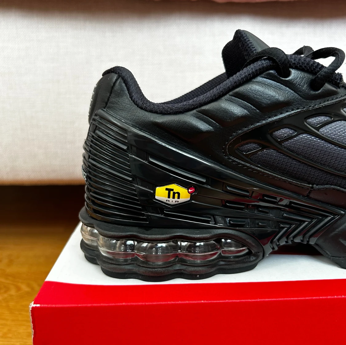 Nike AIRMAX PLUS III  - 92