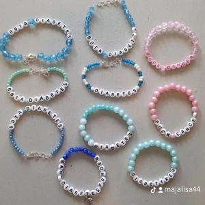 Armband  - Armbnad för 50 kr styck  Bättre bild skicka pm 