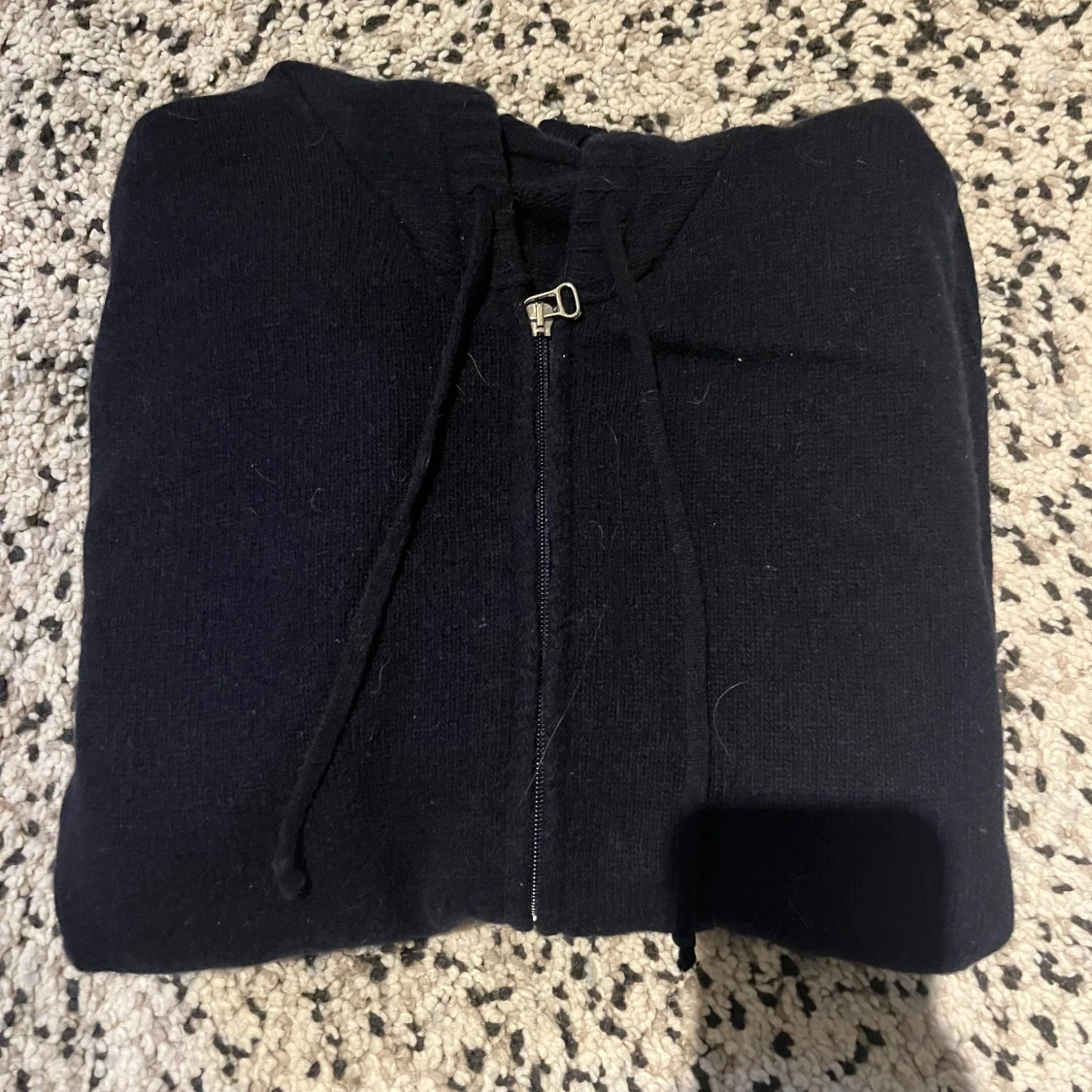 Stickad lafaurie huvtröja - 90