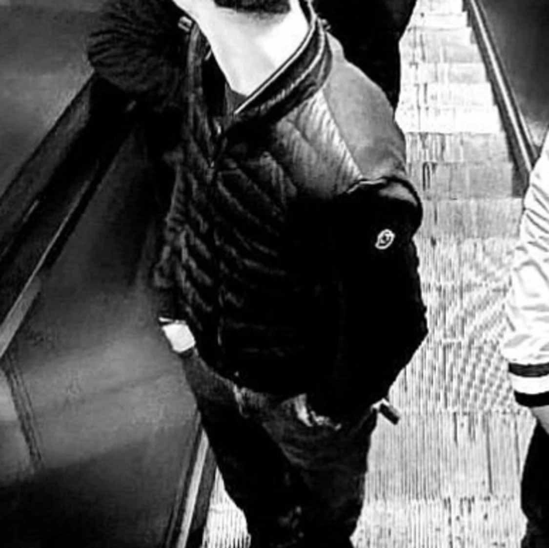 Moncler Down Cardigan - 90