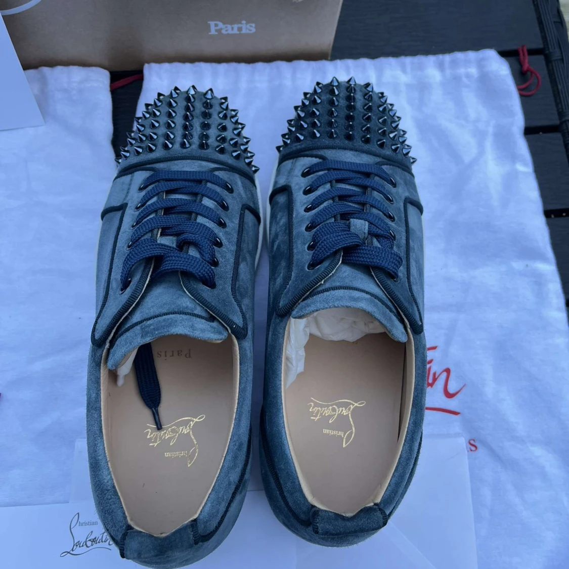 Christian Louboutin  - 92