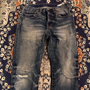 mnml jeans - mnml.la jeans storlek 30 bra skick 