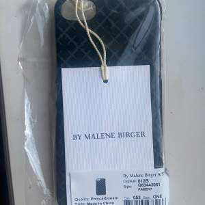 En helt nytt ”By Malene Birger” mobilskal som jag aldrig använt! Skalet är i super bra skick och är i storlek iPhone 7🥰