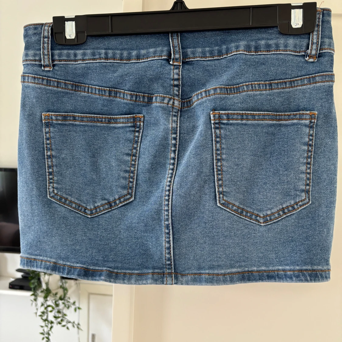 Lågmidjad jeanskjol - 90