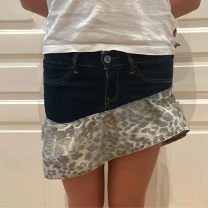 Hollister miniskirt - Lågmidjad miniskirt från hollister med leopardtryck, w24💕