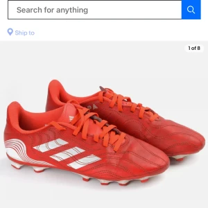Footbollsskor - Helt ny Adidas Copa Senze jag köpte dem en vecka se. dem är två storlek store än mig det därför jag vill sälja. 