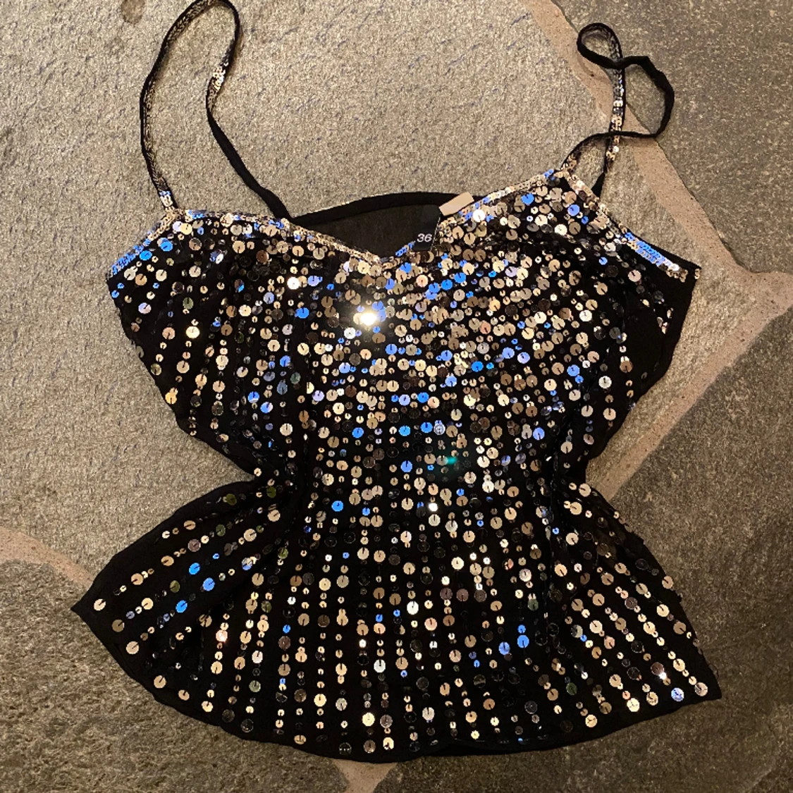 Fest linne med paljetter