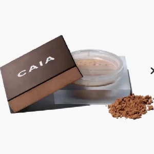 Caia - Säljer min Loose Glow Bronzer i färgen Sicily som endast är testad. Nypris 325kr. Förpackning medföljer. Kan gå ner i pris vid snabb affär