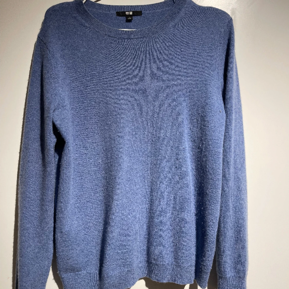 Blå cashmiretröja
