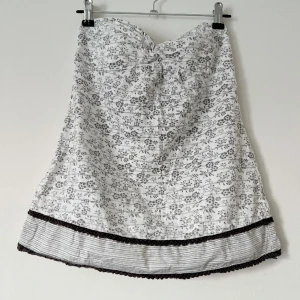 Tubtopp - Bra skick. Storlek S. Köp gärna via KÖP NU.