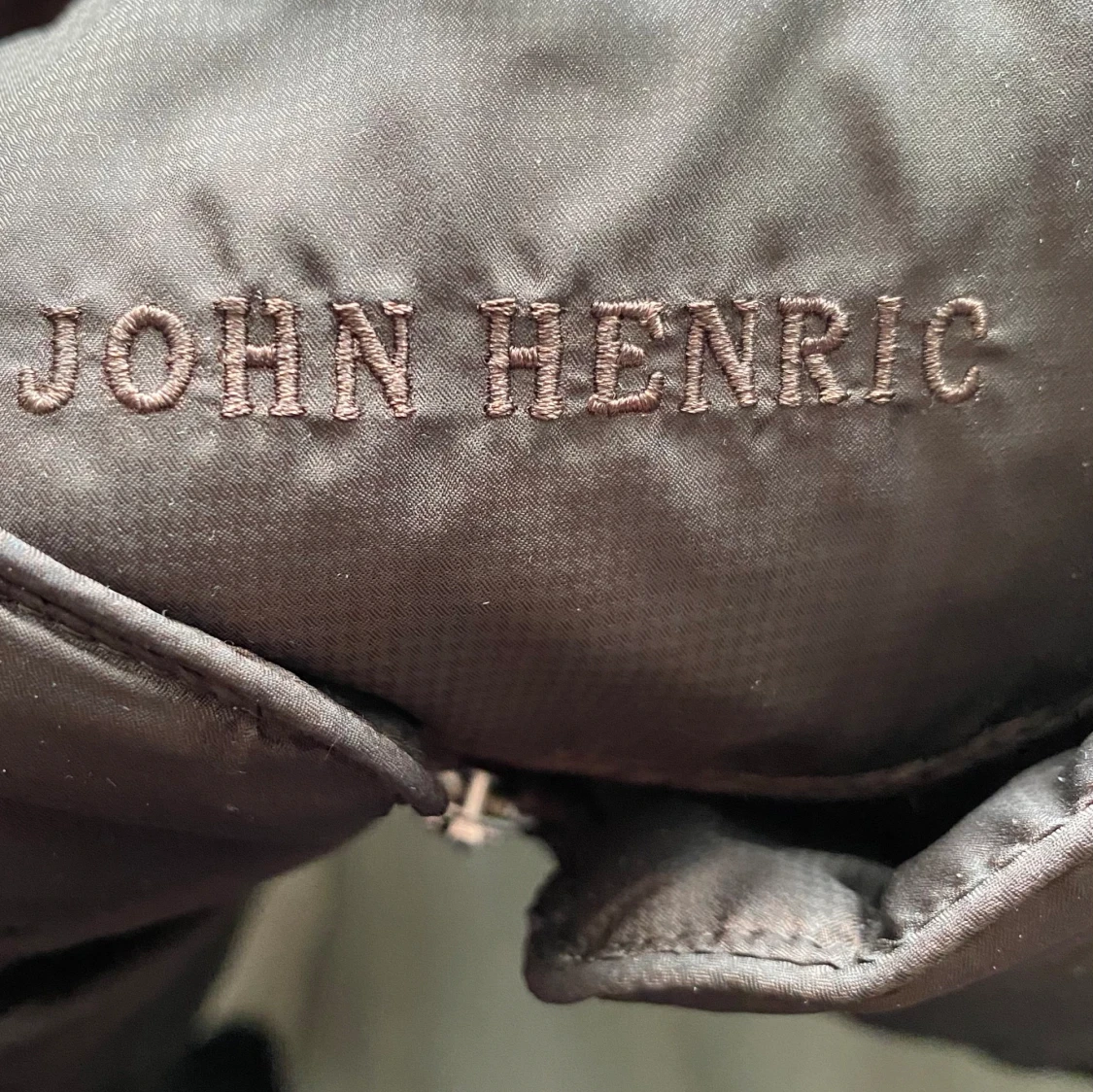 John Henric väst - 92